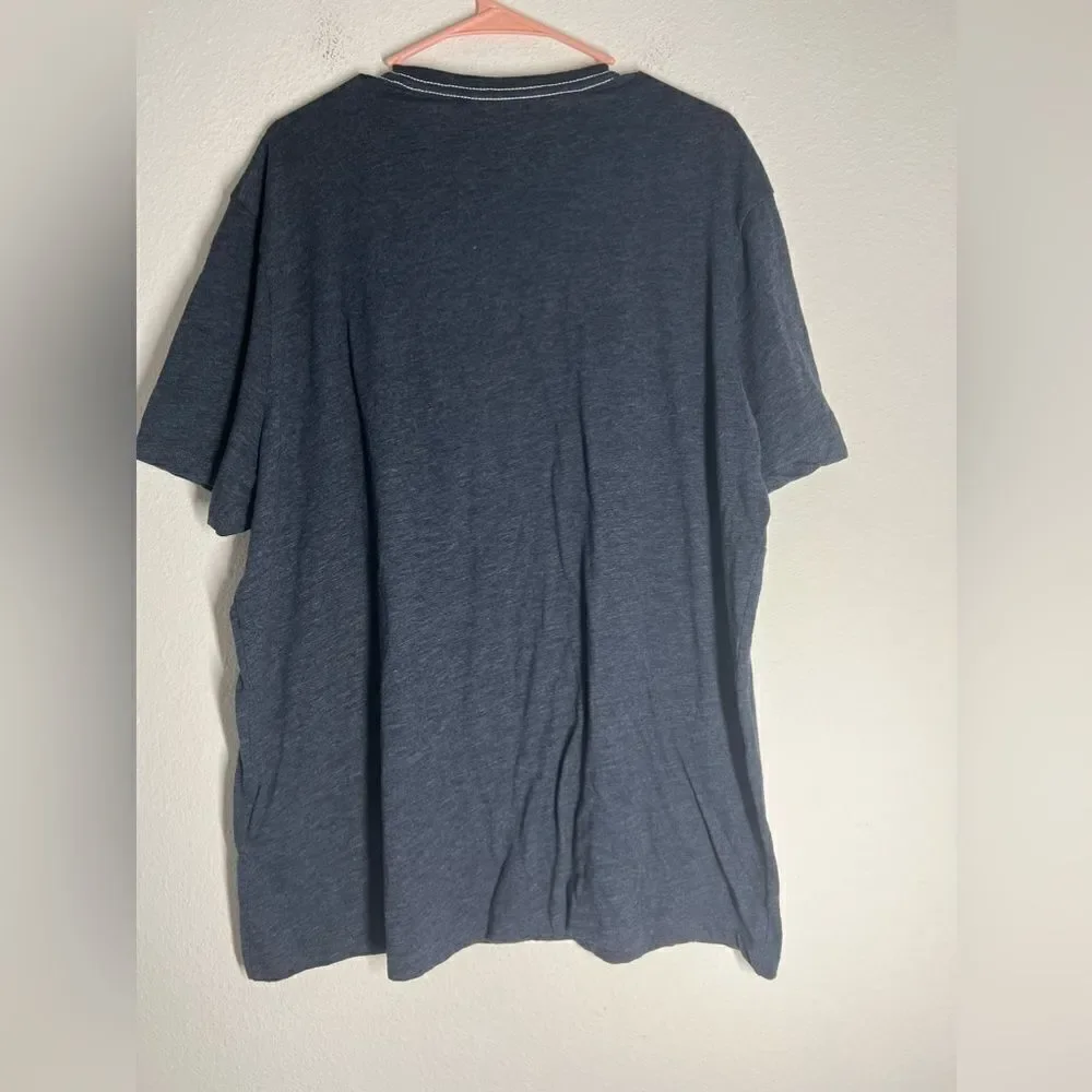 Banana Republic Graphic Tee Gray Size XXL